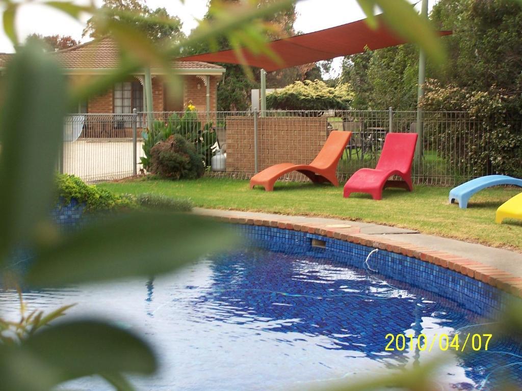 Arcadia Motor Inn Corowa Exterior photo